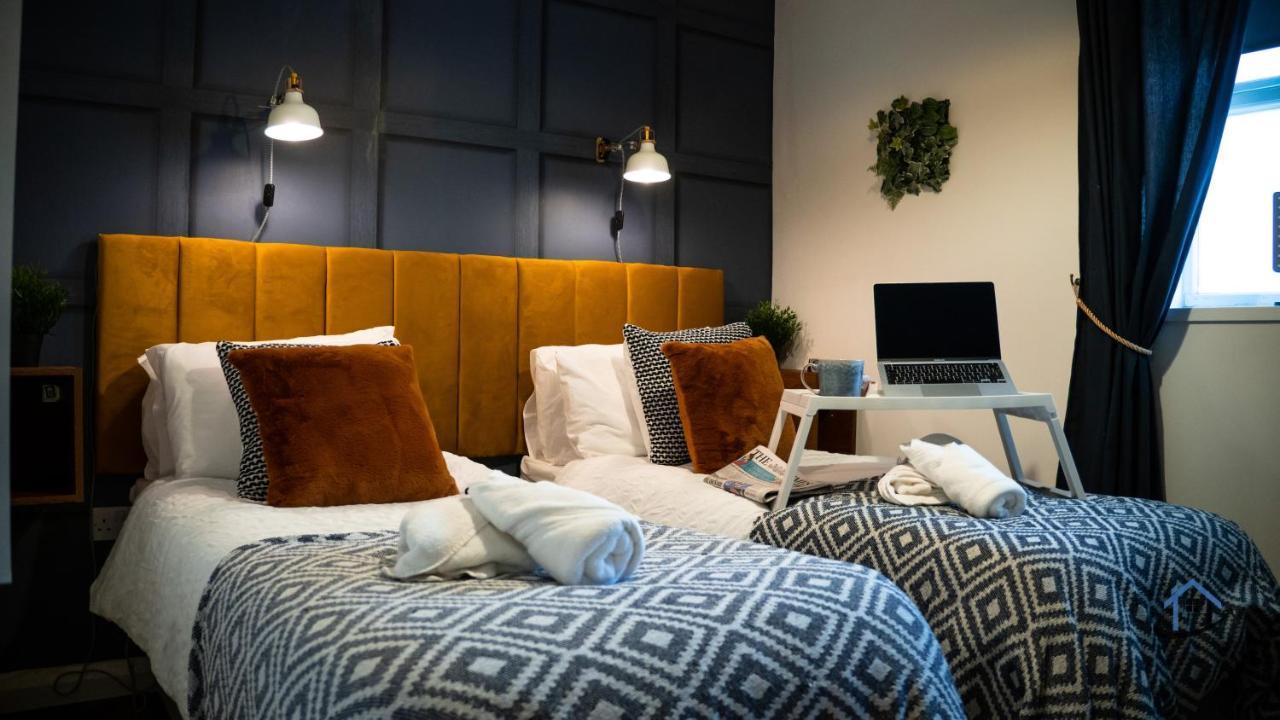 Flat 1 - King Bed, Parking, Workspace, Wi-Fi, Corporates Nottingham Exterior foto